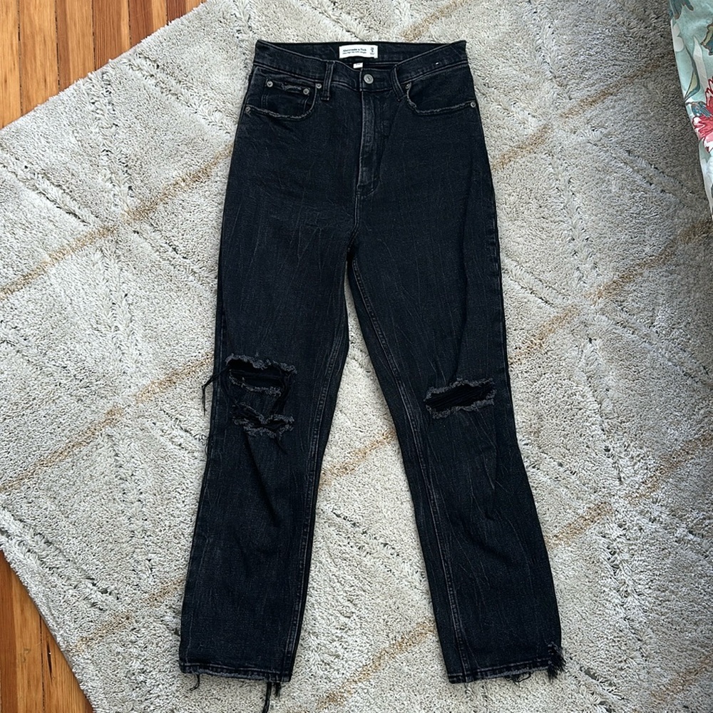 Abercrombie Curve Love Ultra High Rise Ankle Straight